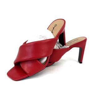 Qupid Red Slide Size 7.5